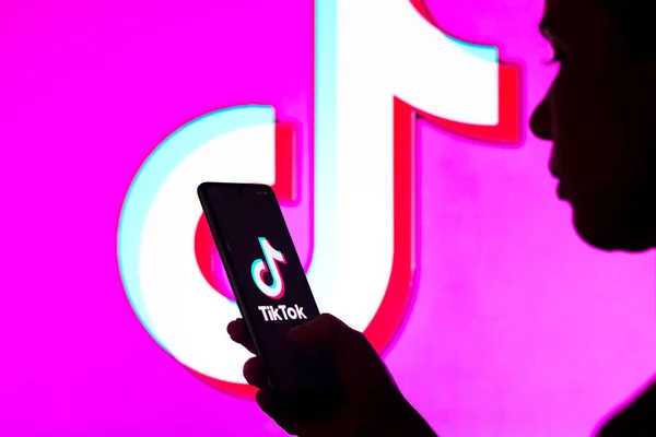 TikTok 找到正确话题标签技巧和标签总结